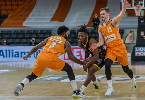 在拜仁战术 在拜仁战术