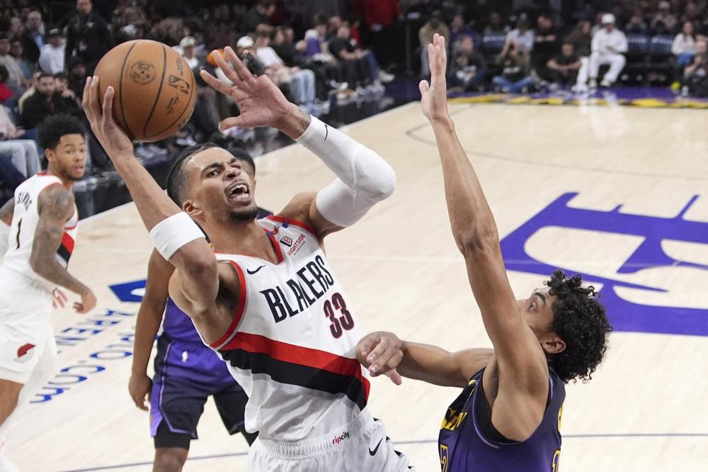 在赛季初同 在赛季初同